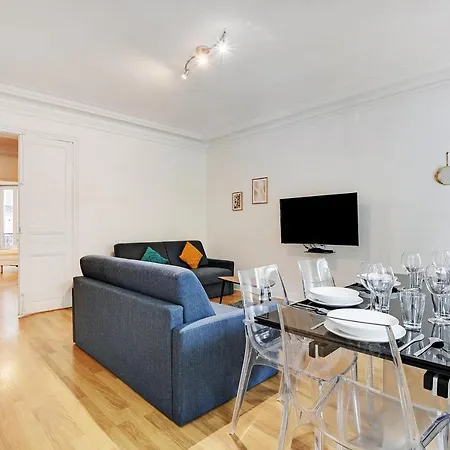Chic -3br-10p- Place De La Republique Appartement Parijs