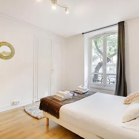Chic -3br-10p- Place De La Republique